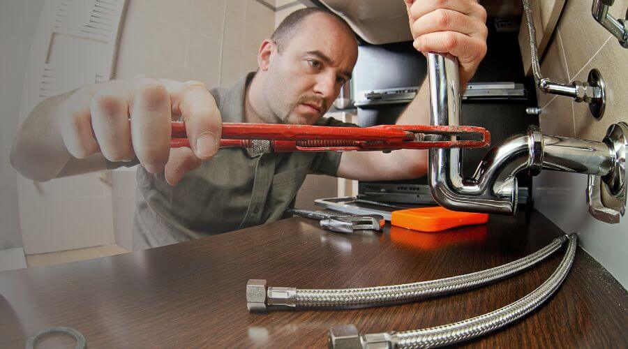 Professional Leak Detection Services in Courtland, AL